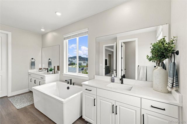 16675 W 93rd Place, Arvada, CO 80007