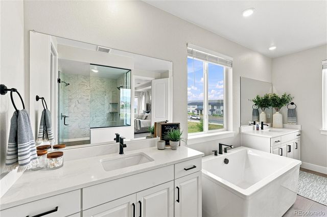 16675 W 93rd Place, Arvada, CO 80007