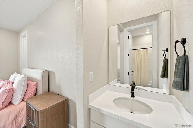 16675 W 93rd Place, Arvada, CO 80007