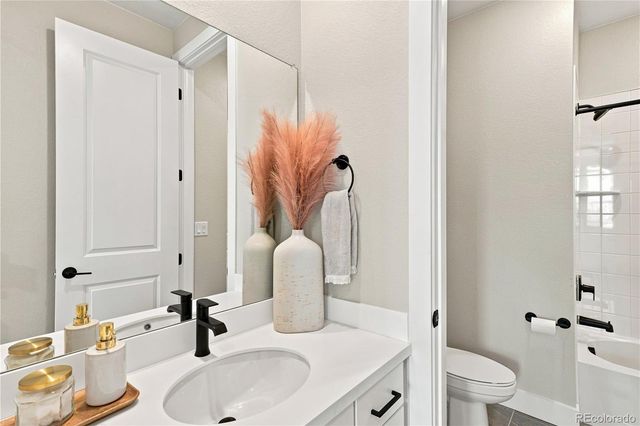 16675 W 93rd Place, Arvada, CO 80007