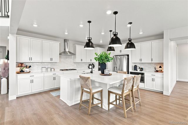 16675 W 93rd Place, Arvada, CO 80007