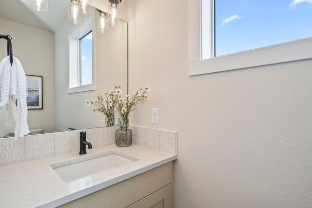 21408 SE Krakatoa Court, Bend, OR 97702