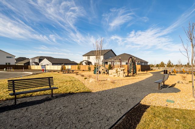 21408 SE Krakatoa Court, Bend, OR 97702