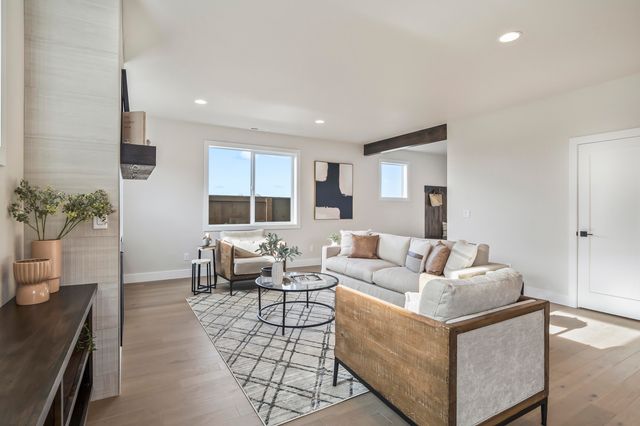 21408 SE Krakatoa Court, Bend, OR 97702