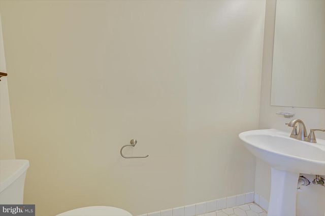 401 PHEASANT RUN, Monmouth Junction, NJ 08852