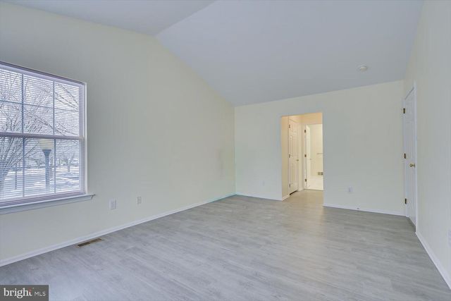 401 PHEASANT RUN, Monmouth Junction, NJ 08852