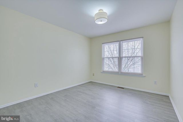 401 PHEASANT RUN, Monmouth Junction, NJ 08852