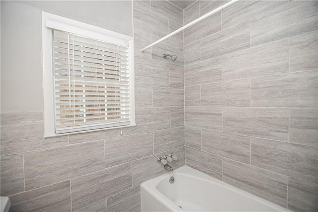 3761 Ashford Dunwoody NE Road 6, Brookhaven, GA 30319