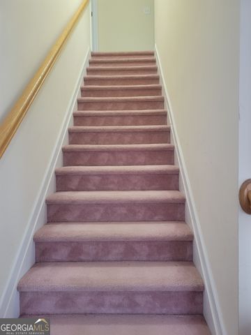 1086 Rowanshyre Circle, Mcdonough, GA 30253