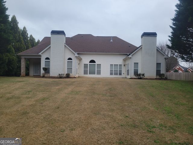 1086 Rowanshyre Circle, Mcdonough, GA 30253
