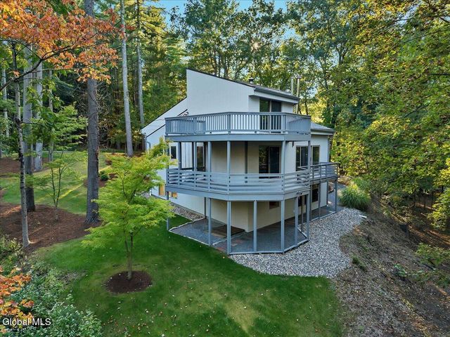 79 Cole Lane, Brunswick, NY 12180