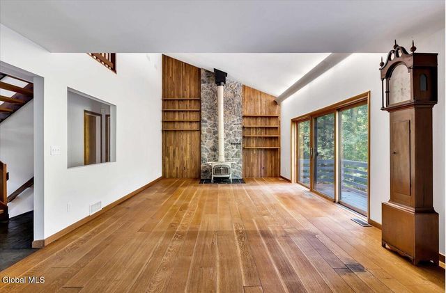 79 Cole Lane, Brunswick, NY 12180