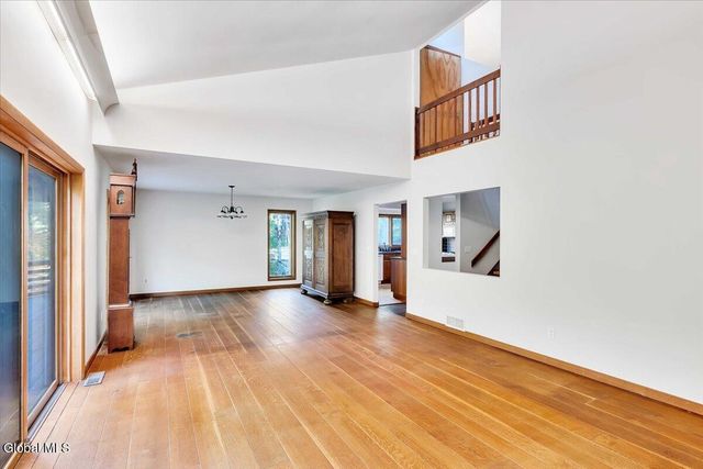 79 Cole Lane, Brunswick, NY 12180