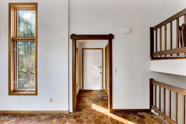 79 Cole Lane, Brunswick, NY 12180