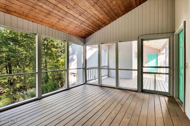 79 Cole Lane, Brunswick, NY 12180