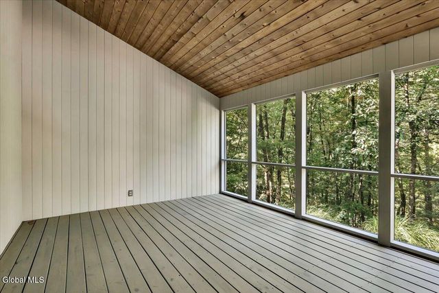 79 Cole Lane, Brunswick, NY 12180