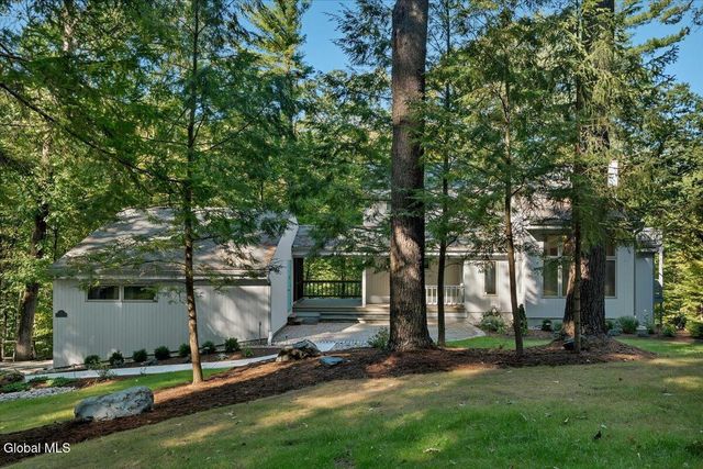 79 Cole Lane, Brunswick, NY 12180