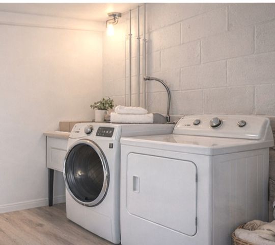 8557 N National Avenue 0, Niles, IL 60714