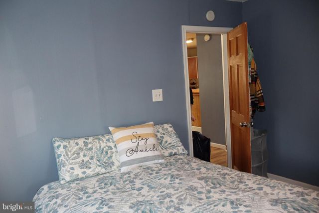 16 E SECOND AVE, Ridgeley, WV 26753