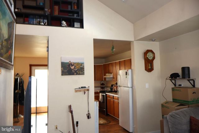 16 E SECOND AVE, Ridgeley, WV 26753