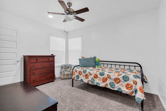 922 Indian Plains, Ardmore, OK 73401