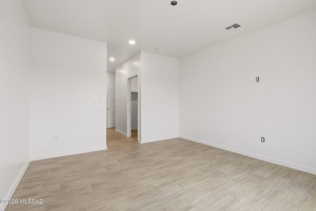 5583 S Swires Road, Tucson, AZ 85746