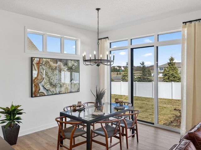 20087 Globe Drive, Lakeville, MN 55044