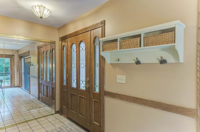 6N331 Keeney Road, Keeneyville, IL 60172