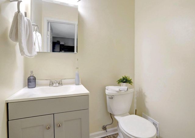 6515 RIEFTON CT, Alexandria, VA 22310