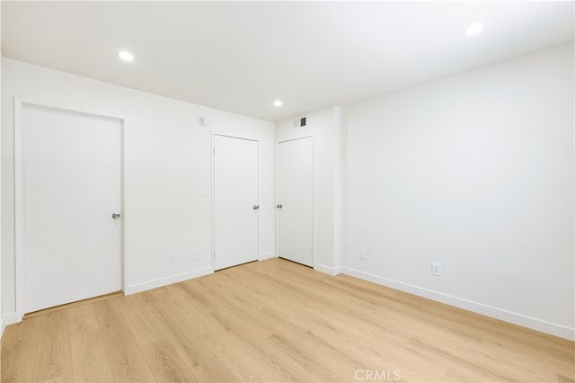 7750 Laurel Canyon Boulevard 5, North Hollywood, CA 91605