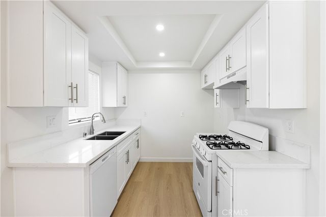 7750 Laurel Canyon Boulevard 5, North Hollywood, CA 91605