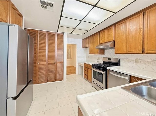 415 W Duarte Road 2, Arcadia, CA 91007