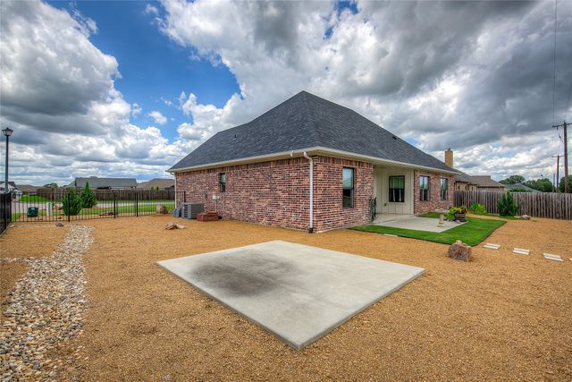 326 Koby Circle, Sulphur Springs, TX 75482