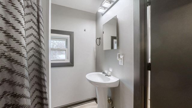2014 Guthrie Avenue, Paducah, KY 42003