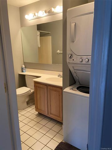 1155 Washington Green, New Windsor, NY 12553