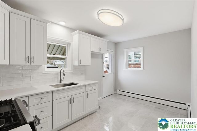 125 Elm Street, Emmaus Boro, PA 18049