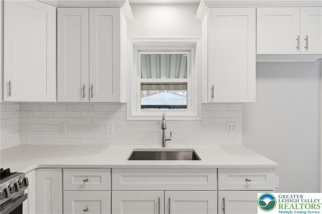 125 Elm Street, Emmaus Boro, PA 18049