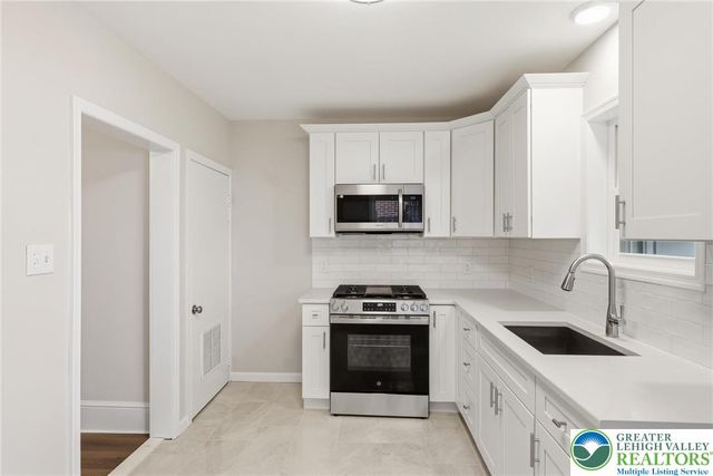 125 Elm Street, Emmaus Boro, PA 18049