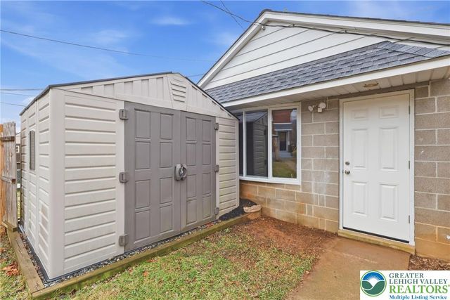 125 Elm Street, Emmaus Boro, PA 18049