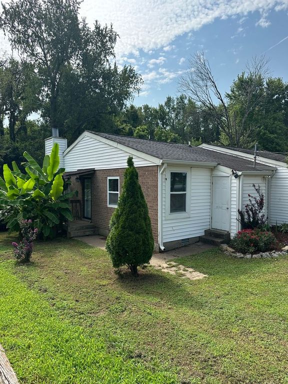 4630 Woodside Dr, Old Hickory, TN 37138