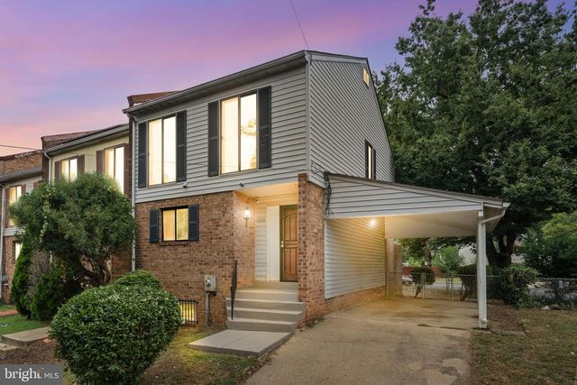 5036 NASH ST NE, Washington, DC 20019