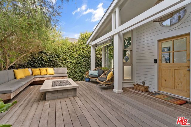 942 Superba Avenue, Venice (los Angeles), CA 90291