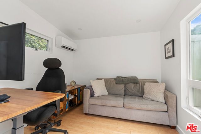 942 Superba Avenue, Venice (los Angeles), CA 90291