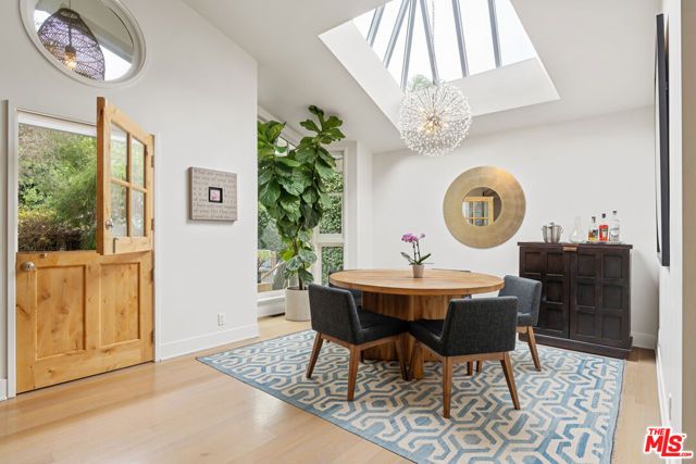 942 Superba Avenue, Venice (los Angeles), CA 90291