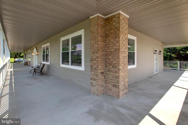 2603 FLINTSTONE RD, Freeland, MD 21053