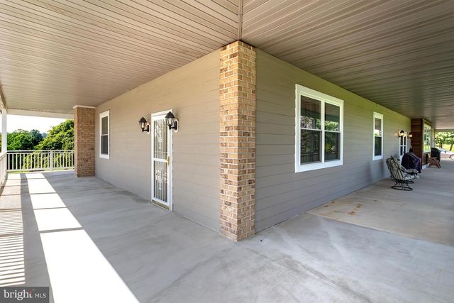 2603 FLINTSTONE RD, Freeland, MD 21053