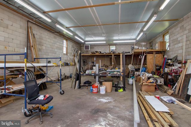 2603 FLINTSTONE RD, Freeland, MD 21053