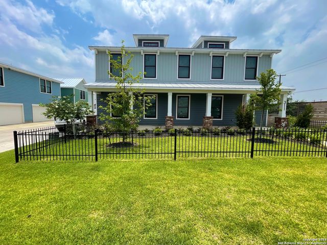 311 E Evergreen St Bldg 19, San Antonio, TX 78212