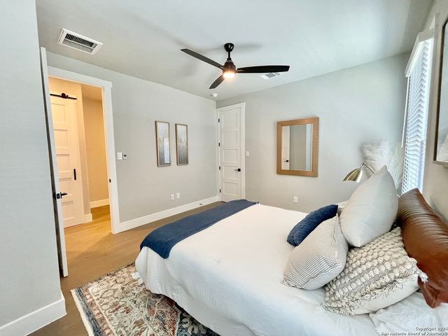 311 E Evergreen St Bldg 19, San Antonio, TX 78212