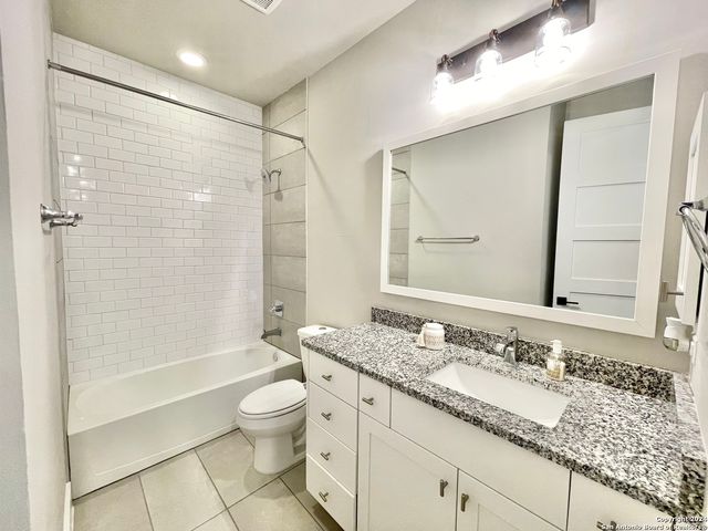 311 E Evergreen St Bldg 19, San Antonio, TX 78212